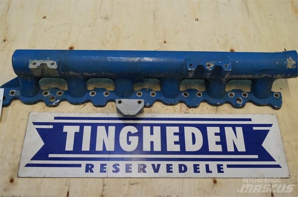 Ford 7810 Moteur