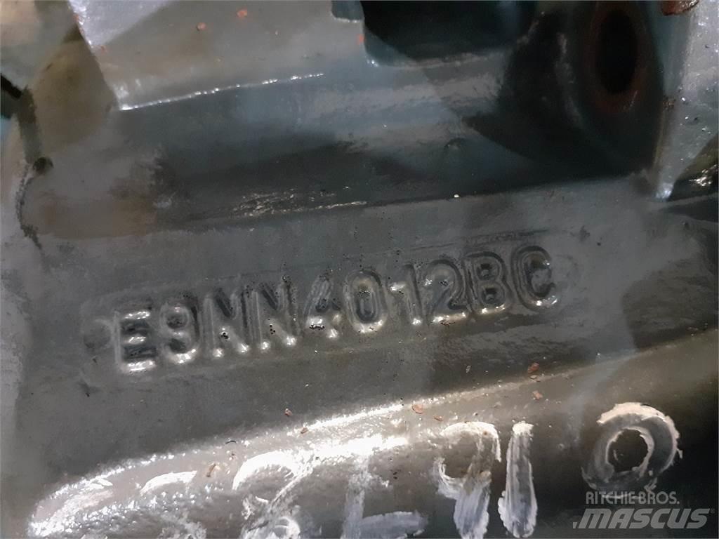 Ford 7840 Autres équipements pour tracteur
