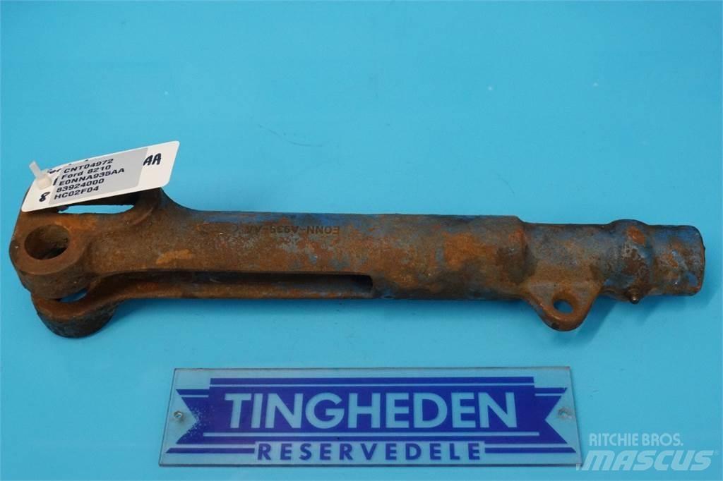 Ford 8210 Autres équipements pour tracteur