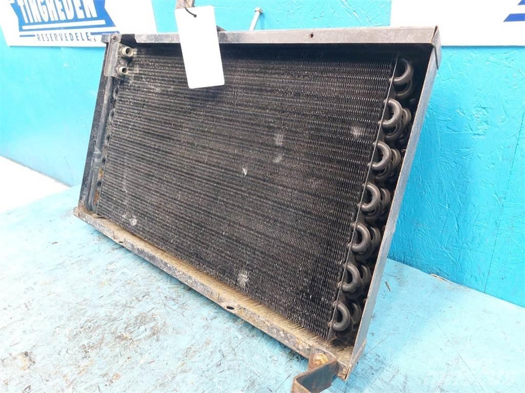 Ford 8670 Radiateurs