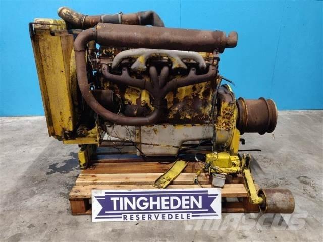 Ford Trader 590E Moteur