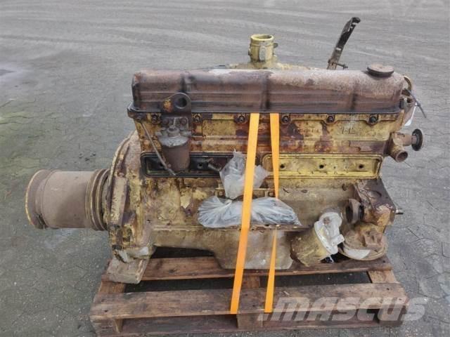 Ford Trader 590E Moteur