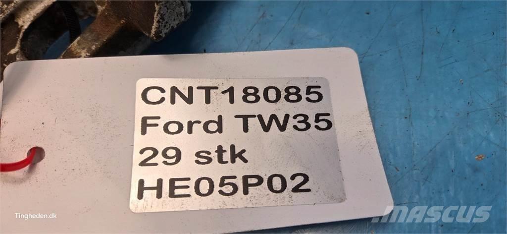 Ford TW35 Pneus, roues et jantes