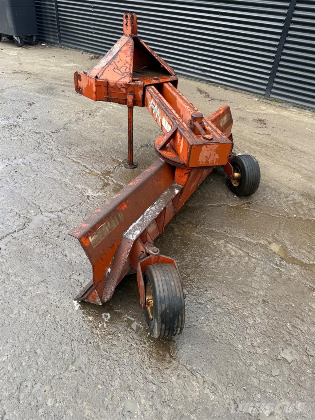 Fransgård 210 Autres équipements pour tracteur