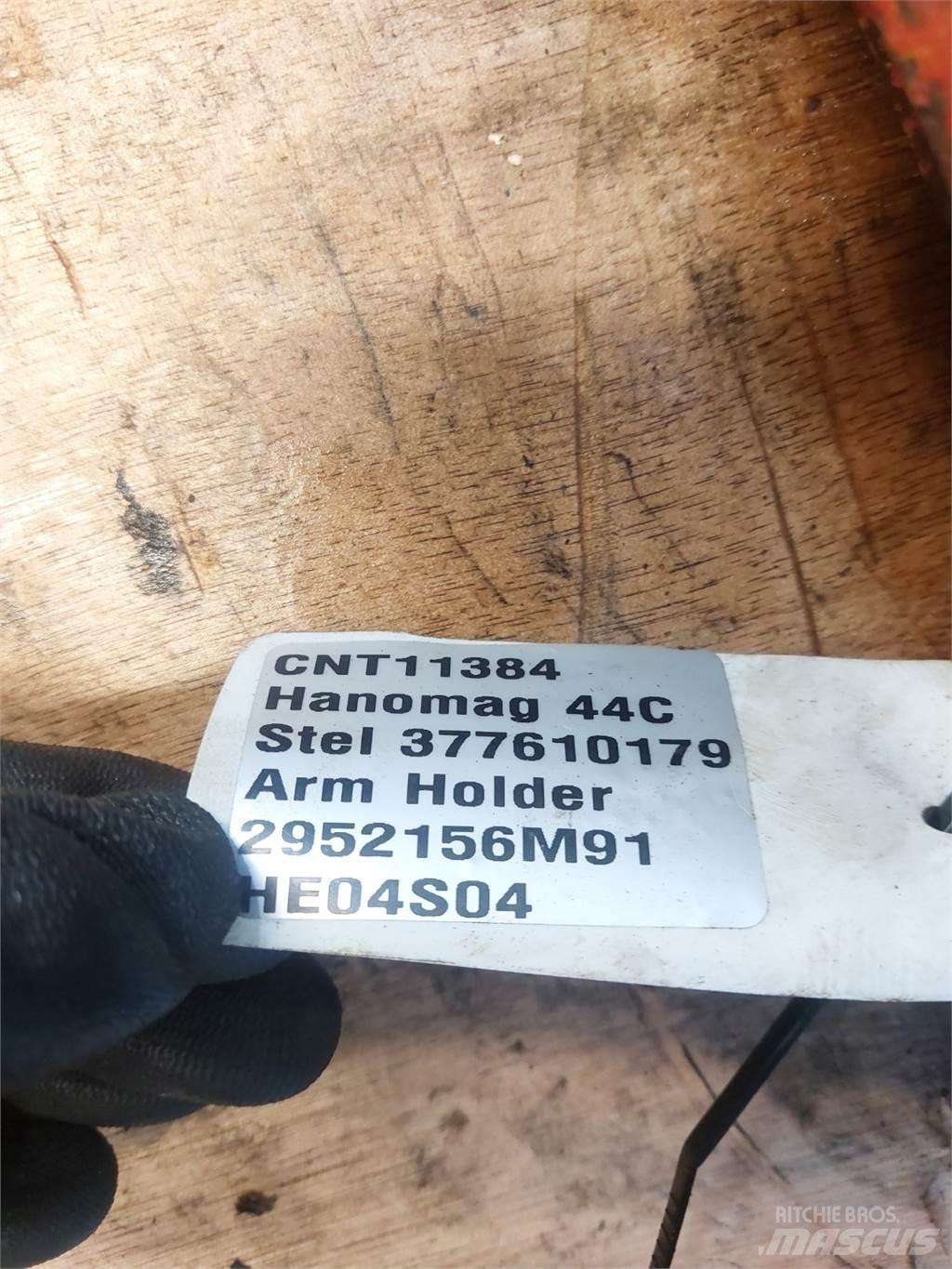  Hannonag 44C Bras et Godet