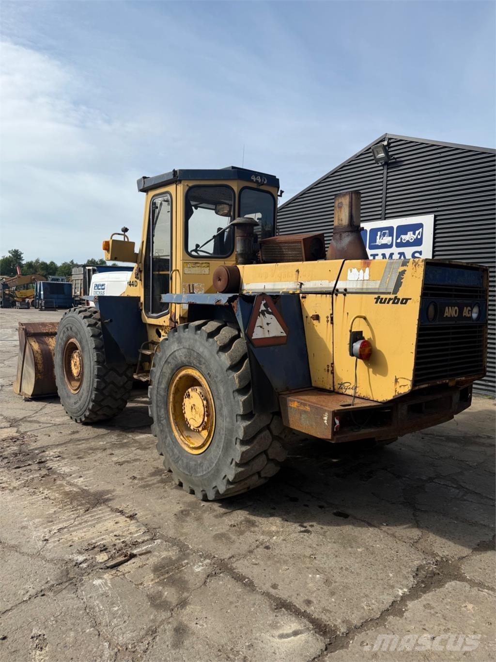 Hanomag 44D Chargeuse sur pneus