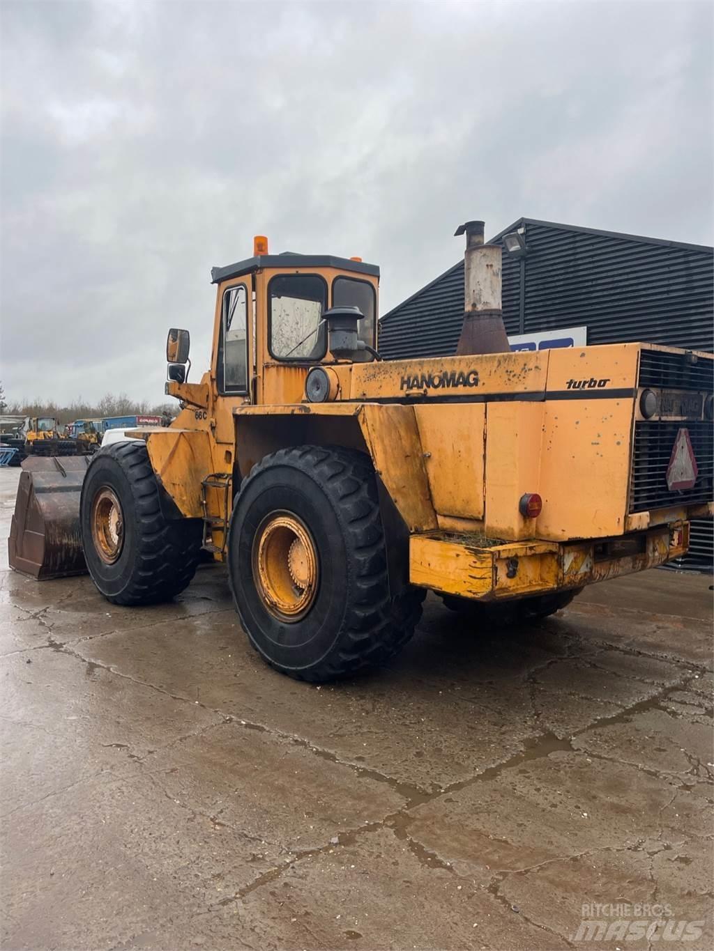 Hanomag 66C Chargeuse sur pneus
