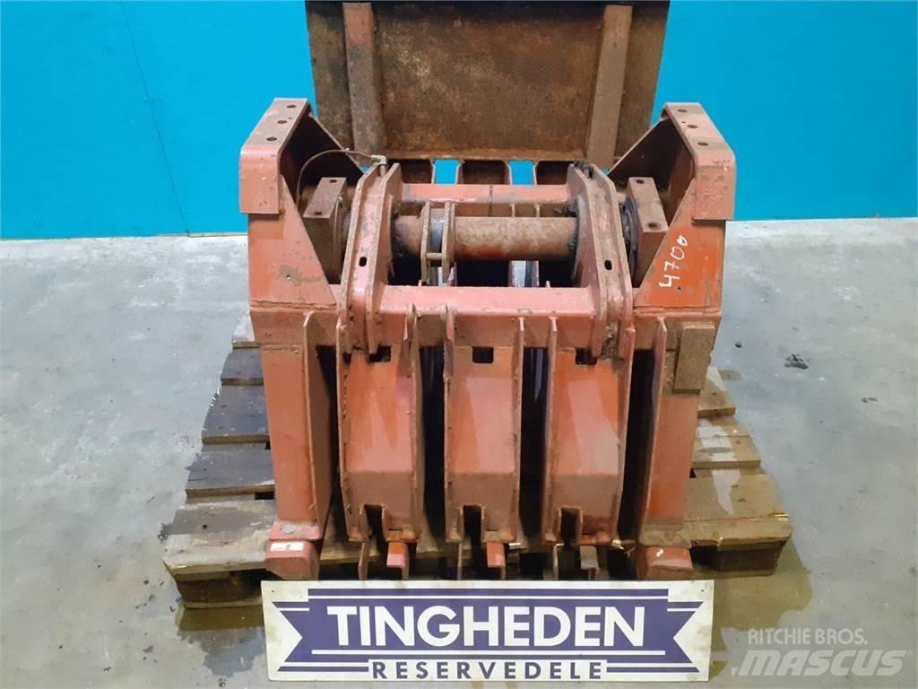 Hesston 4700 Autres matériels de fenaison