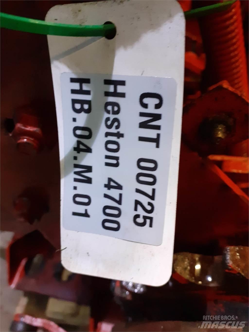 Hesston 4700 Autres matériels de fenaison