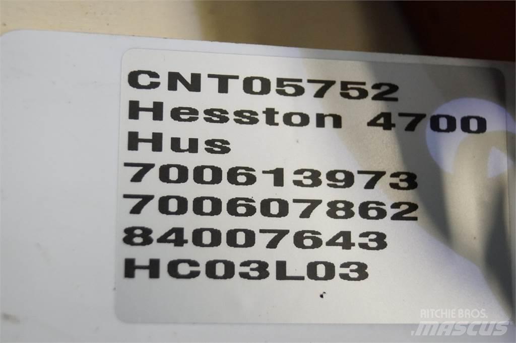 Hesston 4700 Autres matériels de fenaison
