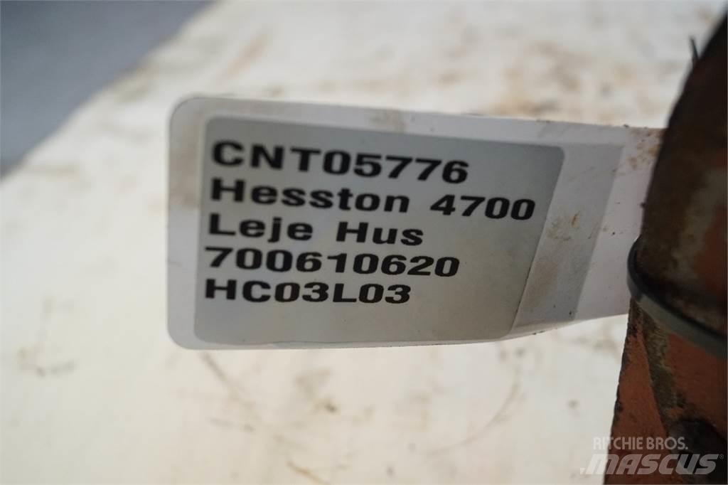 Hesston 4700 Autres matériels de fenaison