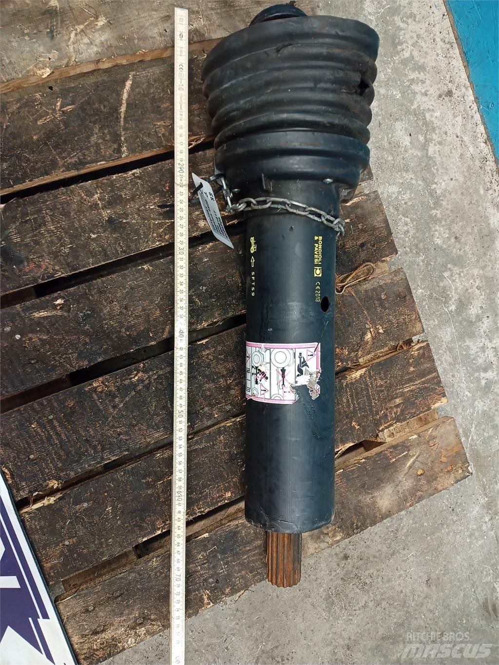 Hesston 4900 Autres équipements pour tracteur