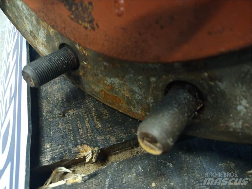 Hesston 4900 Essieux