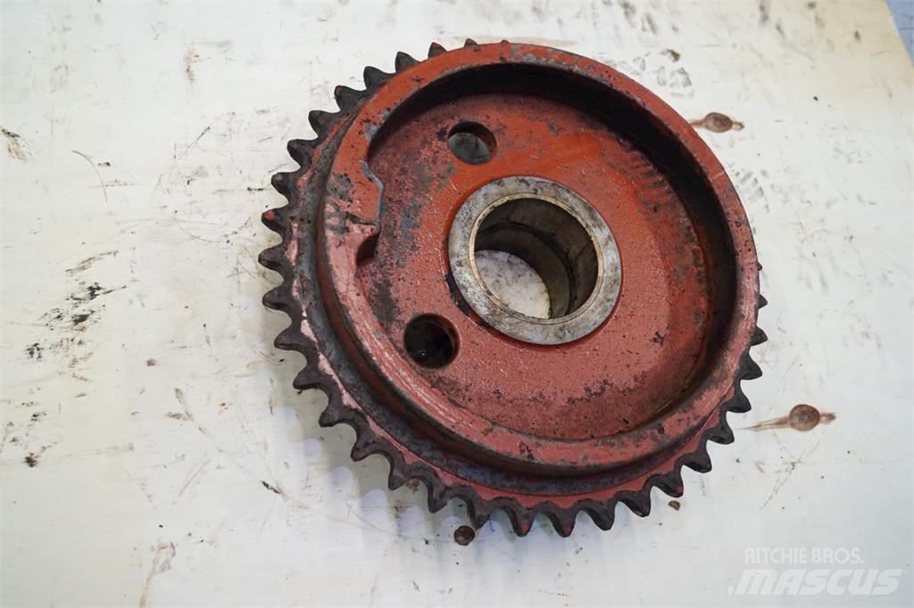 Hesston 4900 Autres matériels de fenaison