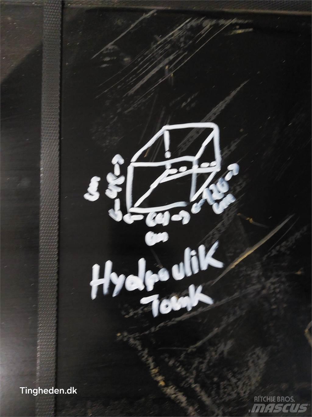  Hydraulik Tank Hydraulique
