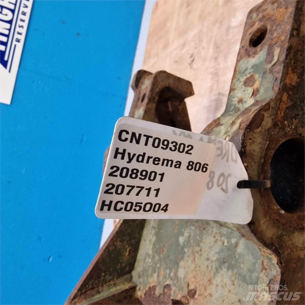 Hydrema 806 Attache rapide pour godet