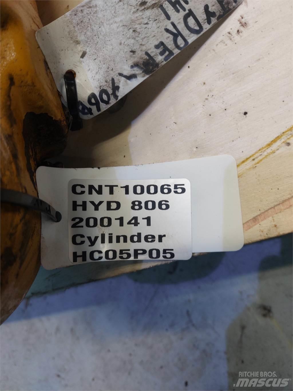 Hydrema 806 Pelle rétro arrière