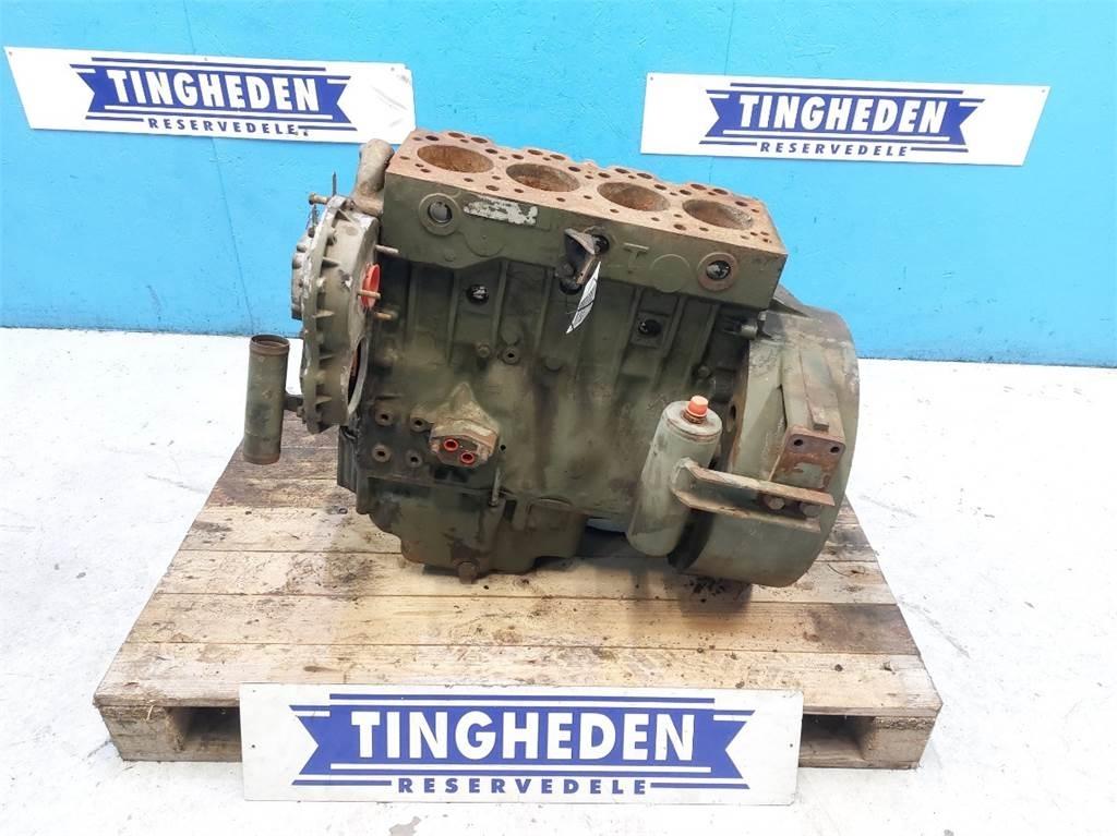 Hydrema 806 Moteur