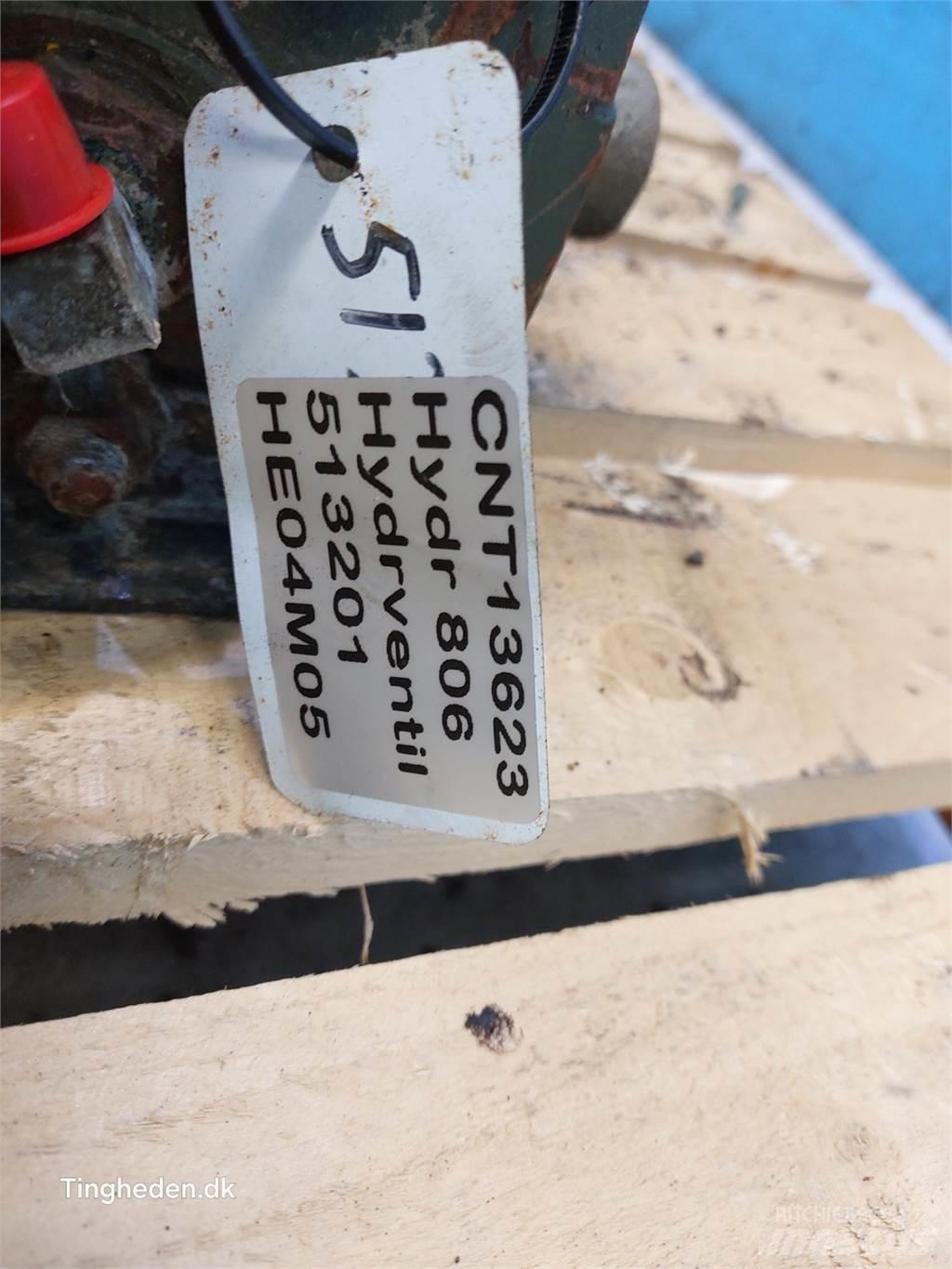 Hydrema 806 Hydraulique