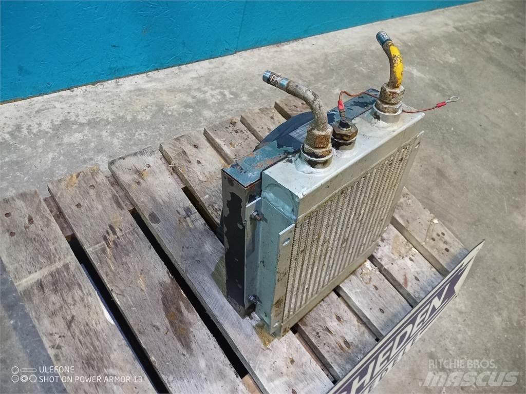 Hydrema 906A Radiateurs