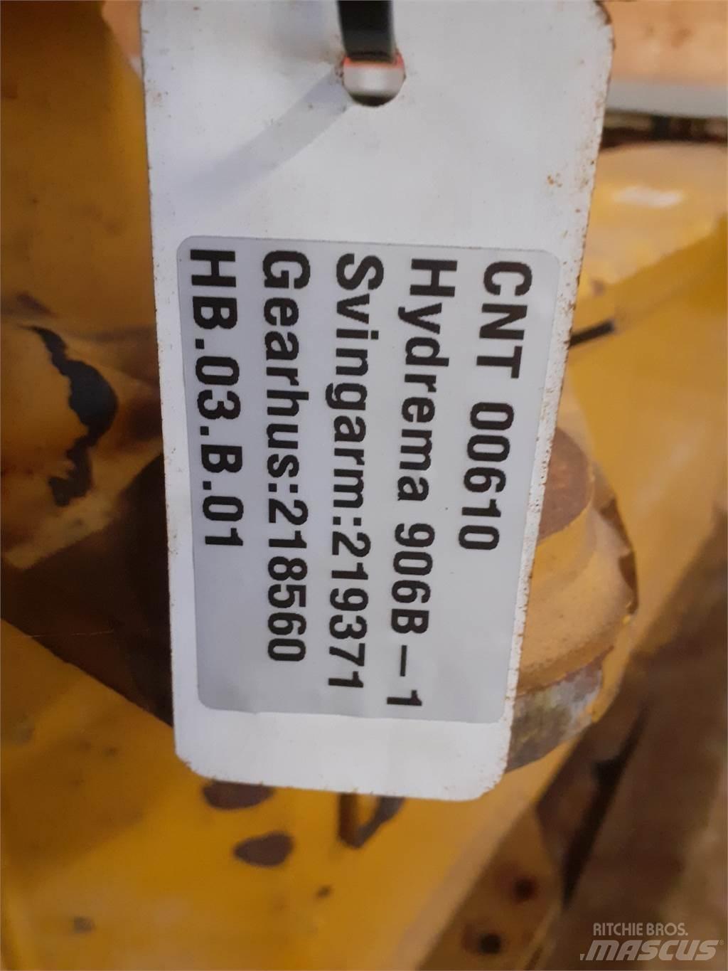 Hydrema 906B Pelle rétro arrière