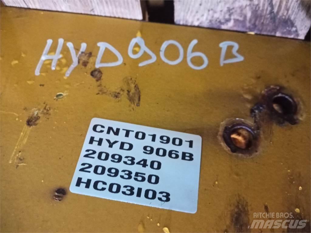 Hydrema 906B Bras et Godet