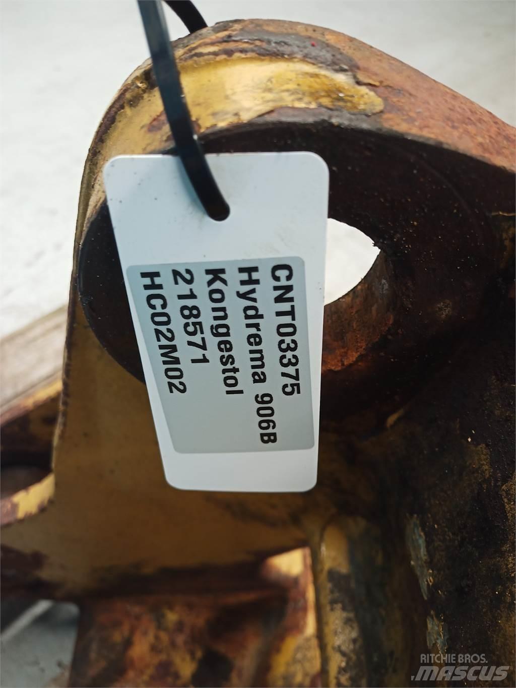 Hydrema 906B Pelle rétro arrière