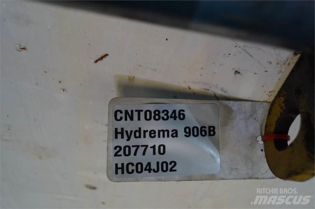 Hydrema 906B Pelle rétro arrière