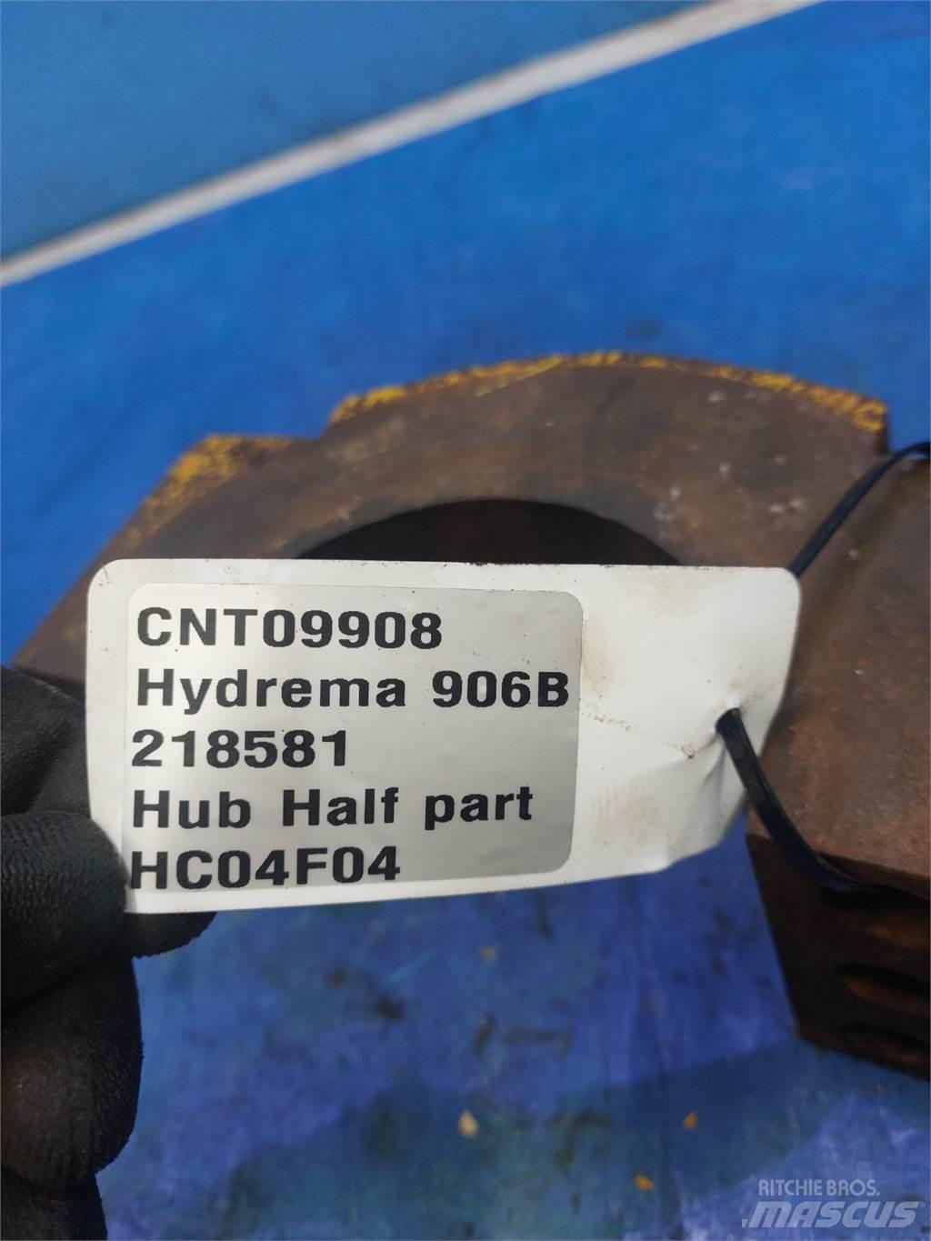 Hydrema 906B Pelle rétro arrière