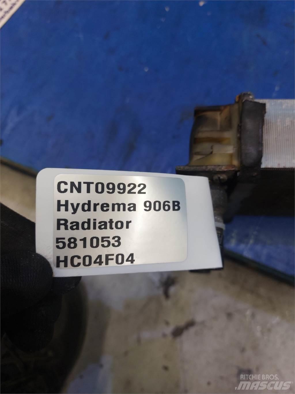 Hydrema 906B Radiateurs