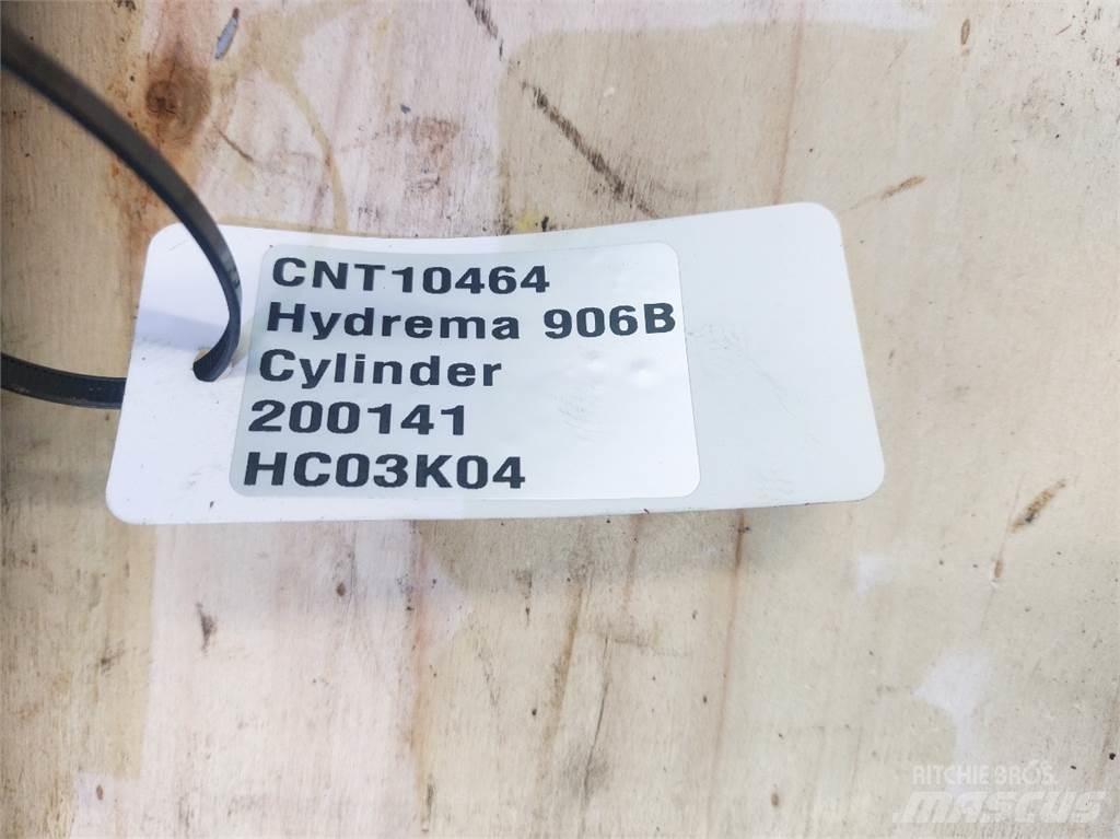 Hydrema 906B Pelle rétro arrière