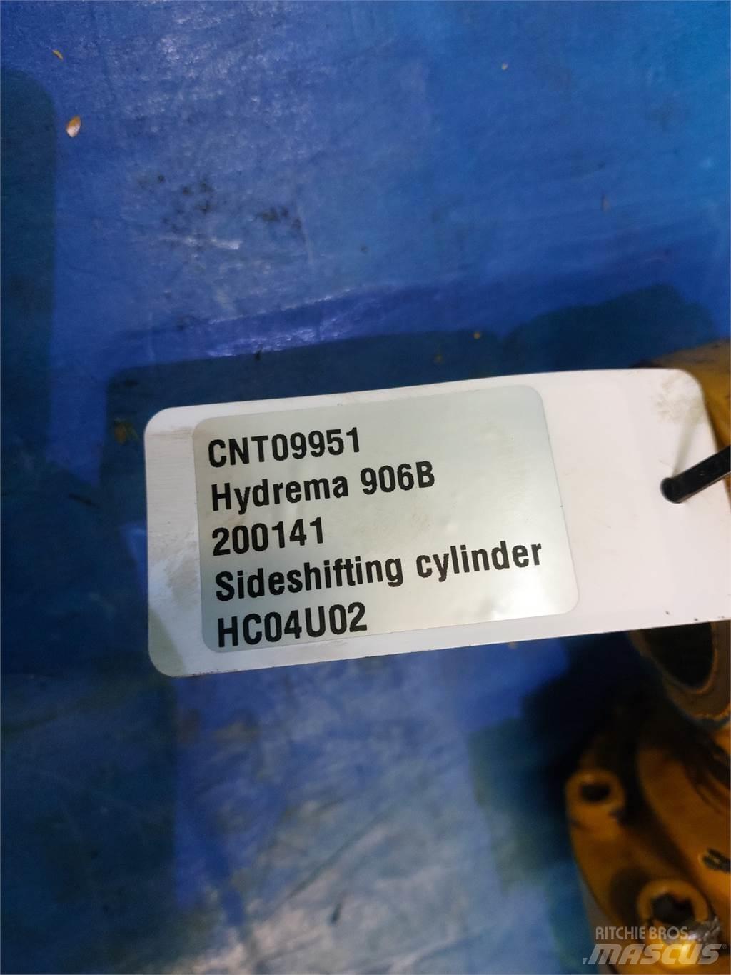 Hydrema 906B Pelle rétro arrière
