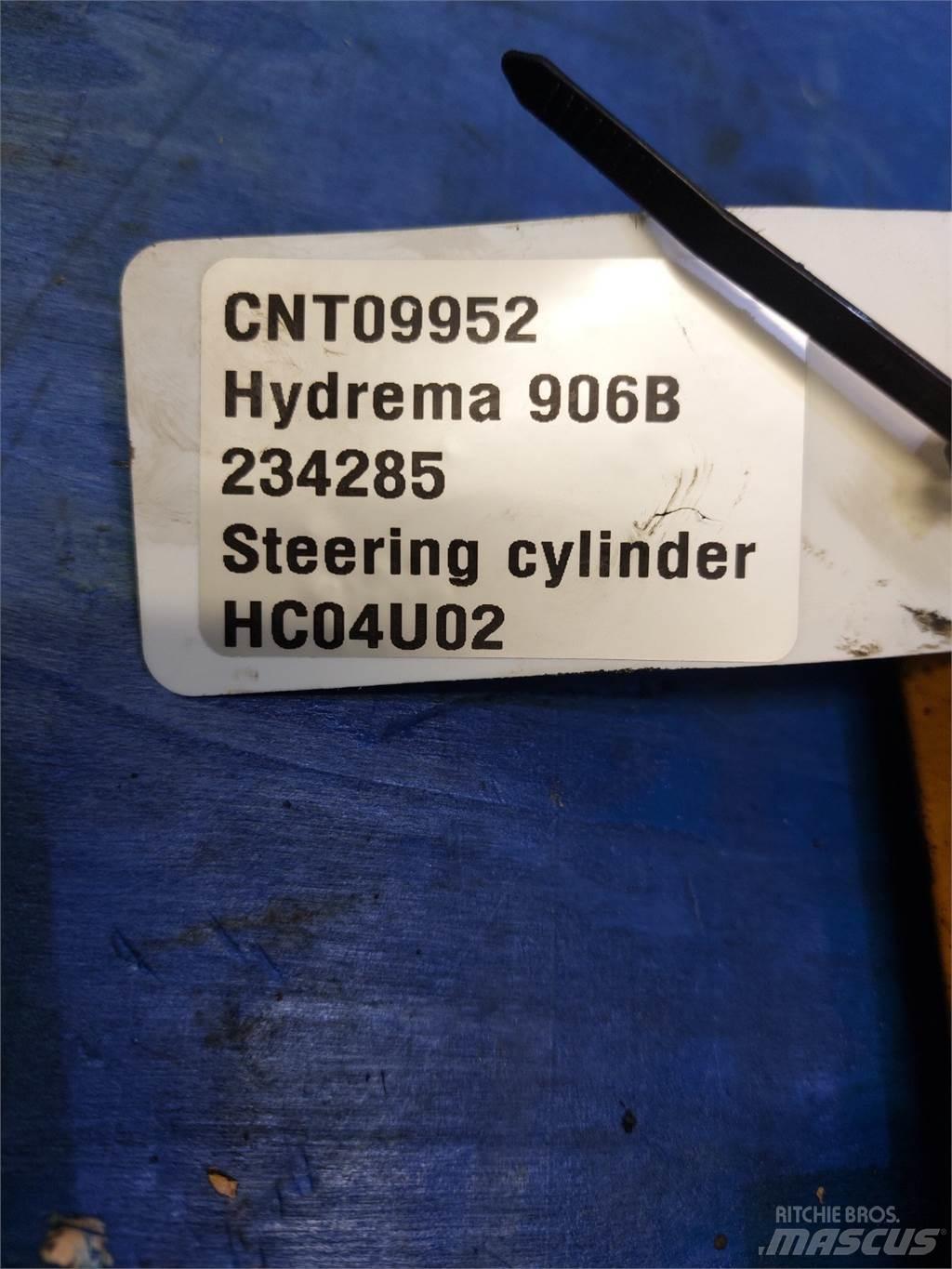 Hydrema 906B Essieux