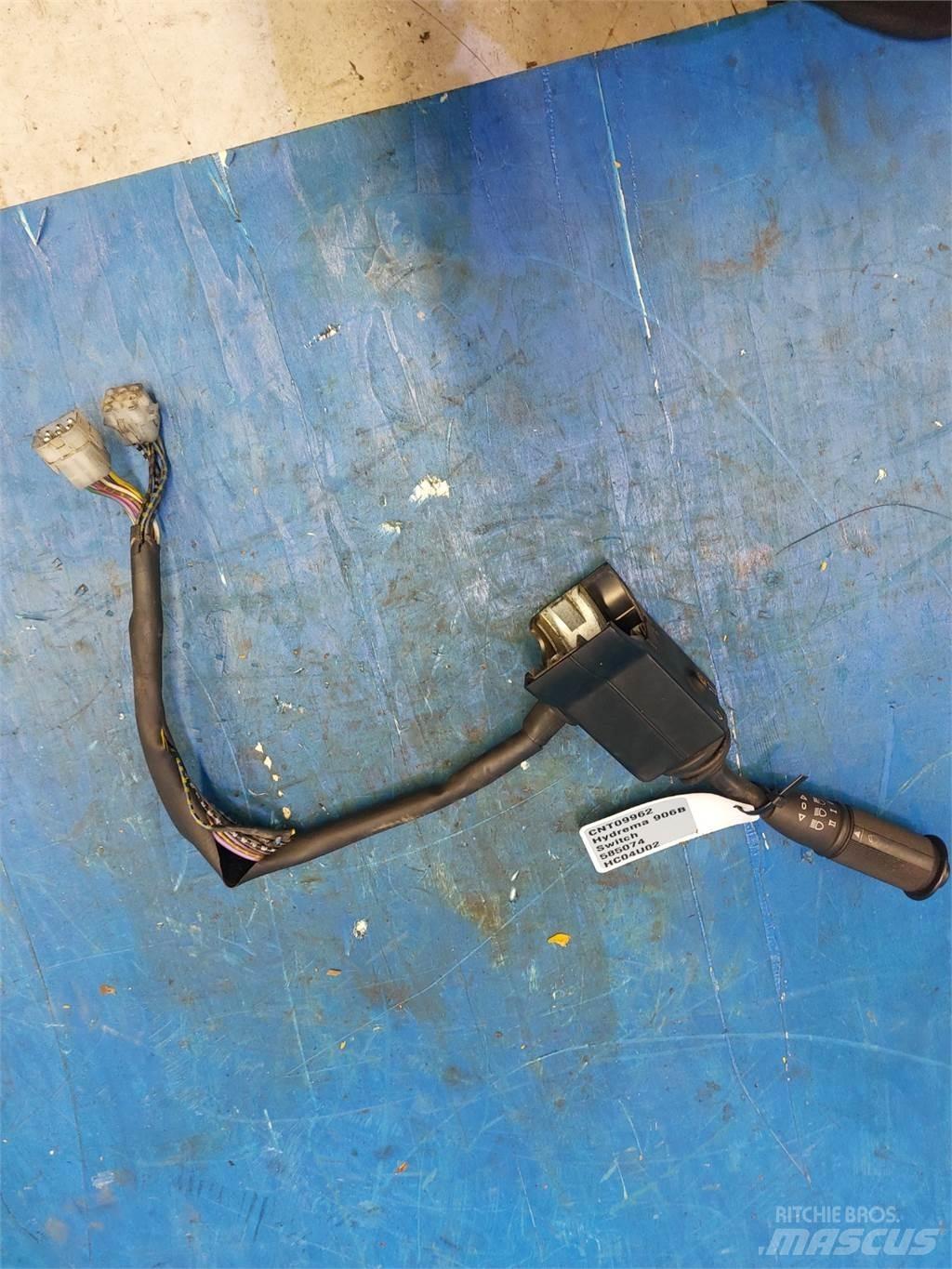 Hydrema 906B Electronique