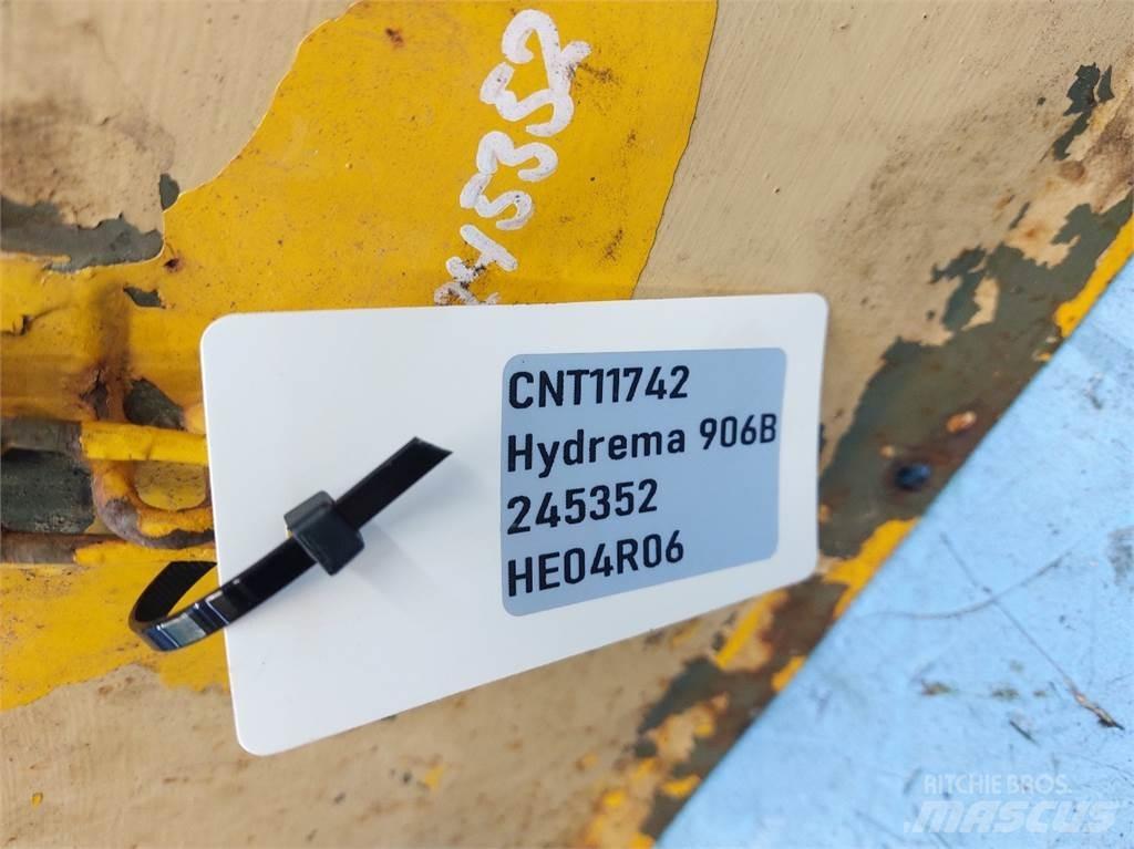 Hydrema 906B Godets cribleurs
