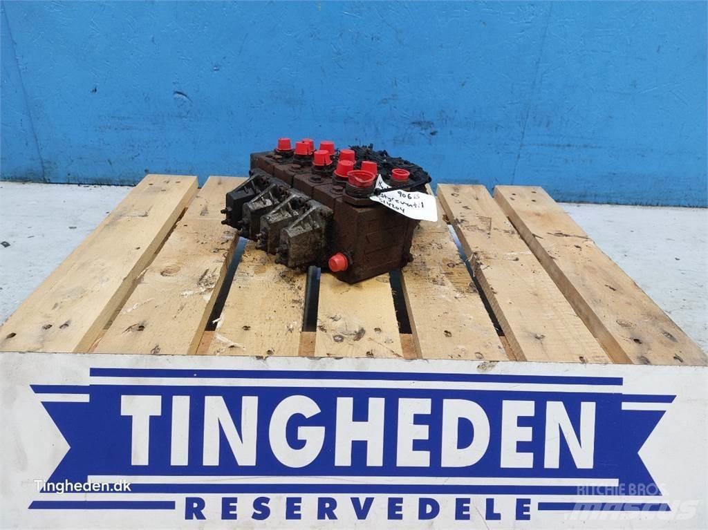 Hydrema 906B Hydraulique