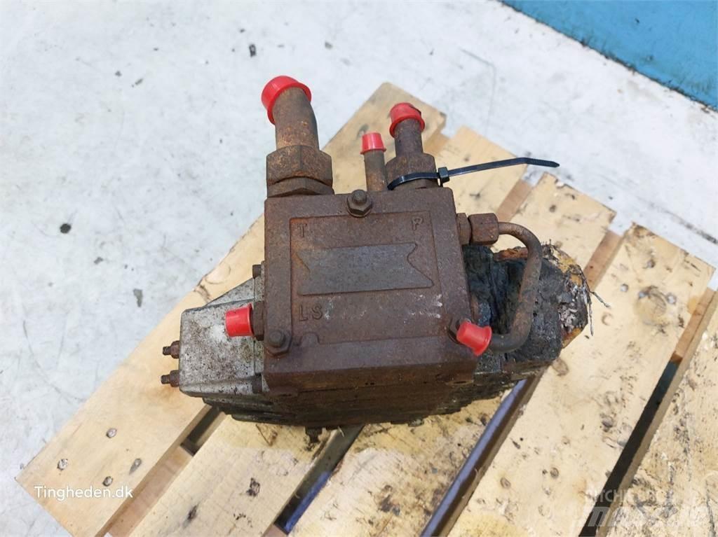 Hydrema 906B Hydraulique