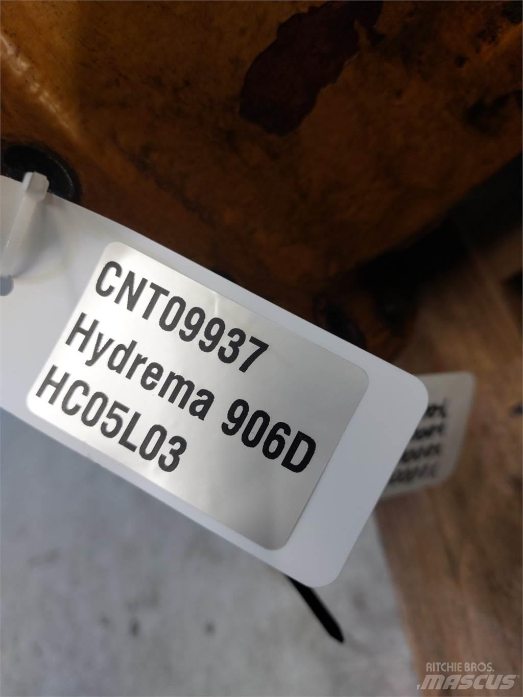 Hydrema 906D Essieux