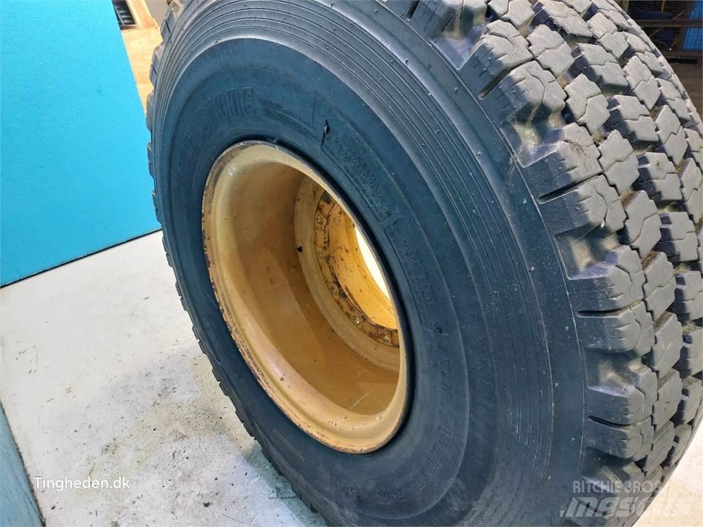 JCB 25 20.5R25 Pneus, roues et jantes