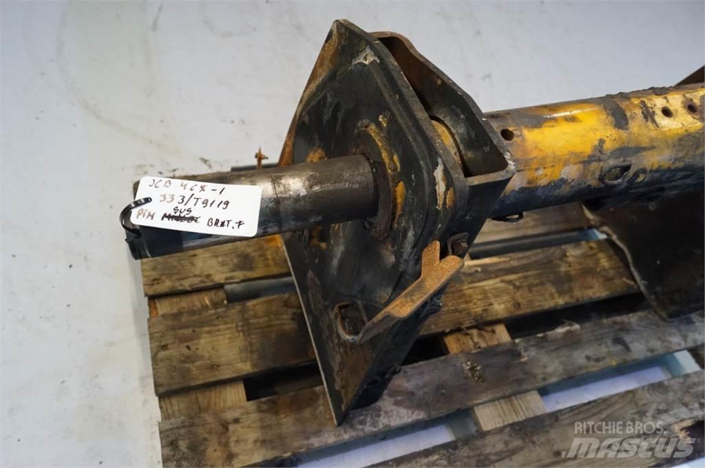 JCB 4CX Bras et Godet