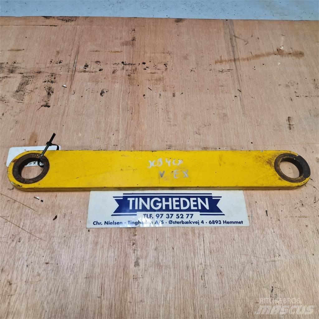 JCB 4CX Bras et Godet