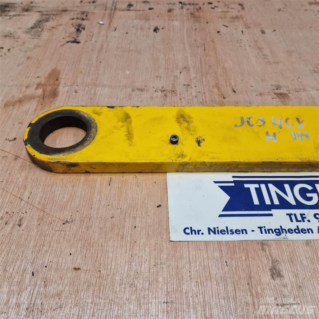 JCB 4CX Bras et Godet