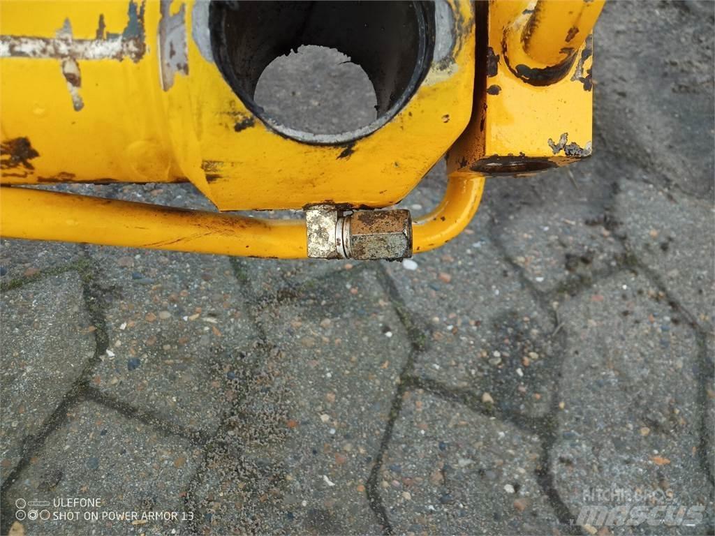 JCB 530 Bras et Godet