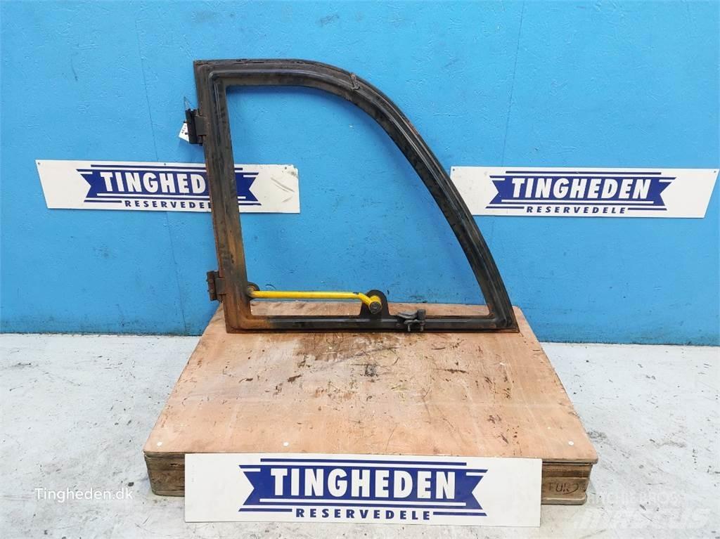 JCB 560-80 Cabine