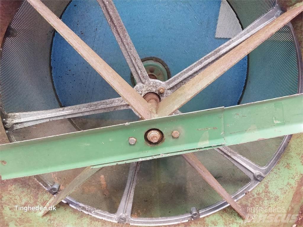John Deere 1065 Radiateurs