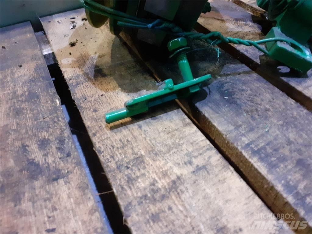 John Deere 1075 Accessoires moissonneuse batteuse