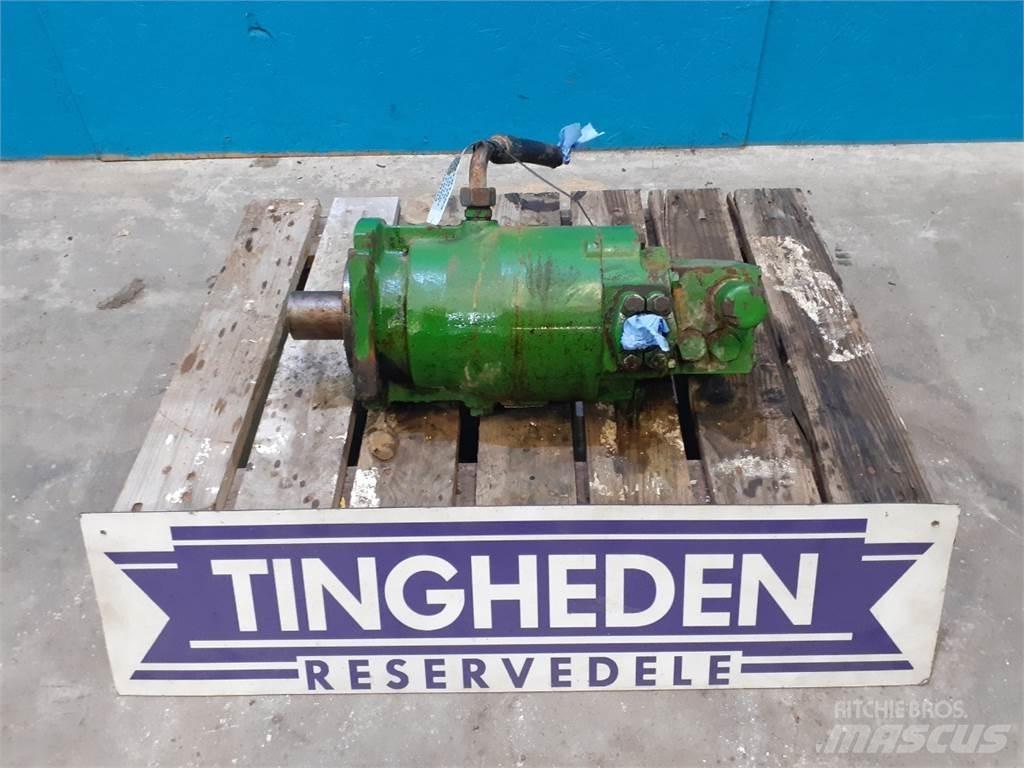 John Deere 1075 Hydraulique