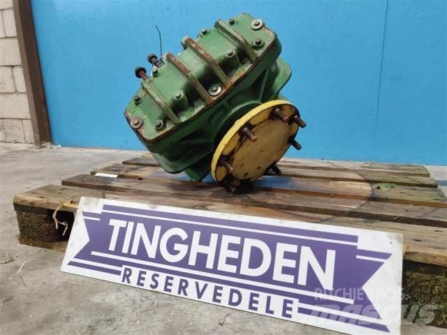 John Deere 1085 Accessoires moissonneuse batteuse