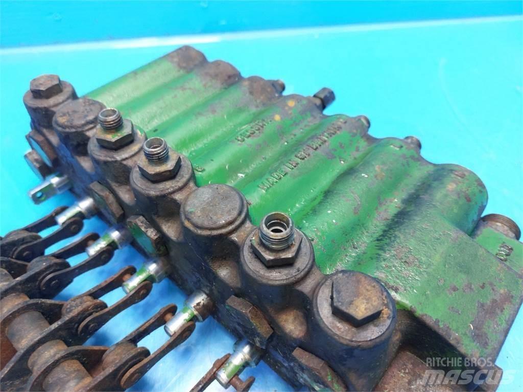 John Deere 1085 Hydraulique