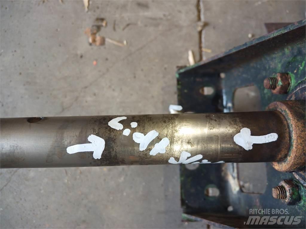 John Deere 1177 Sableuse et saleuse